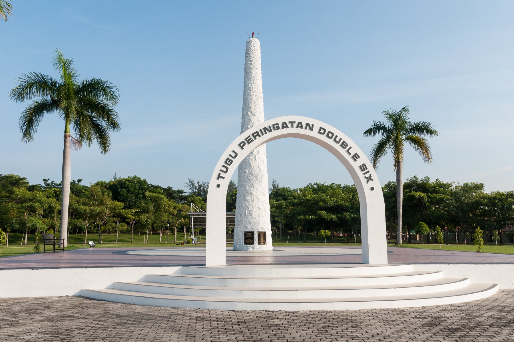 Double Six Monument, Kota Kinabalu