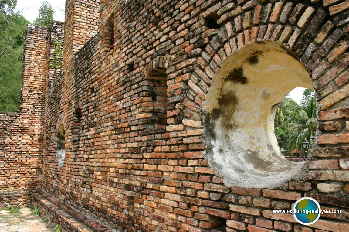 Forts in Perak