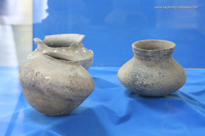 Earthenware at the Lenggong Archaeological Museum