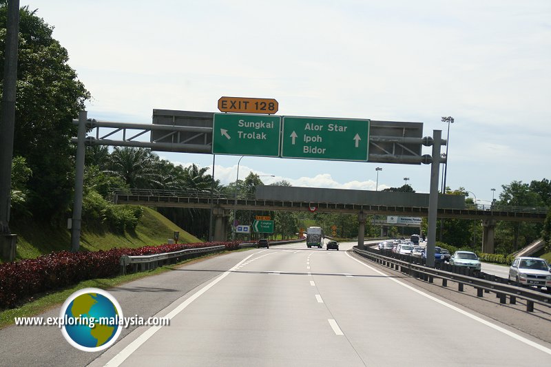 Exit 128, Sungkai Interchange