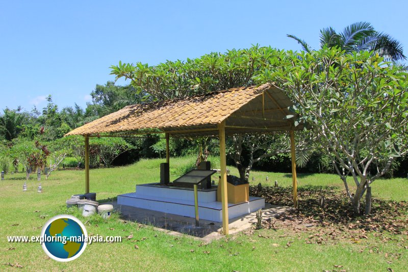 Grave of Daeng Perani