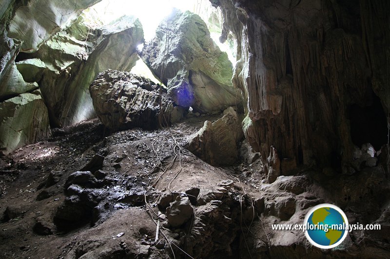 Gua Gunung Runtuh, Lenggong