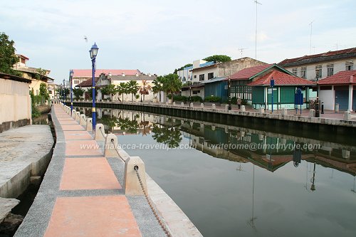 Kampung Jawa, as seen across the Malacca River