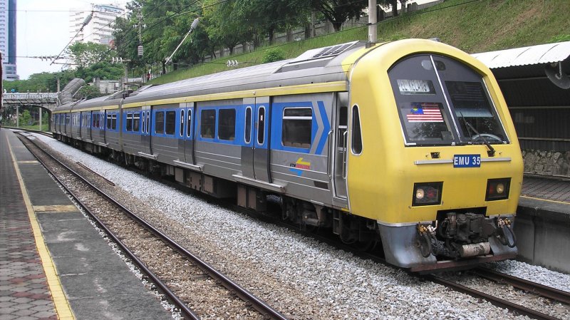 KTM Komuter train EMU 35