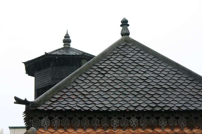 Masjid Kampung Laut