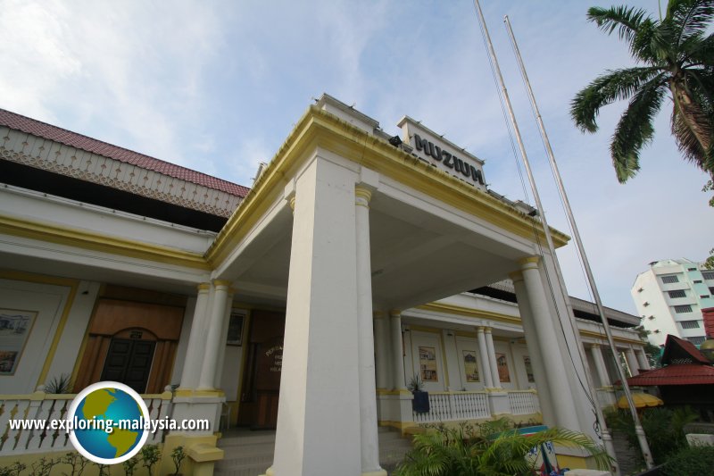 Front entrance of Muzium Kelantan