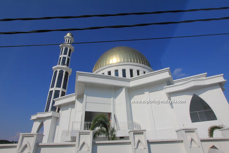 New Batu Gajah Mosque