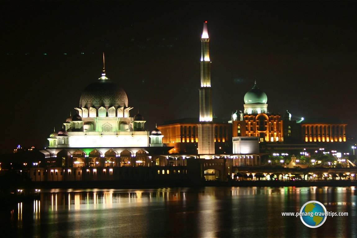 Putra Mosque at night