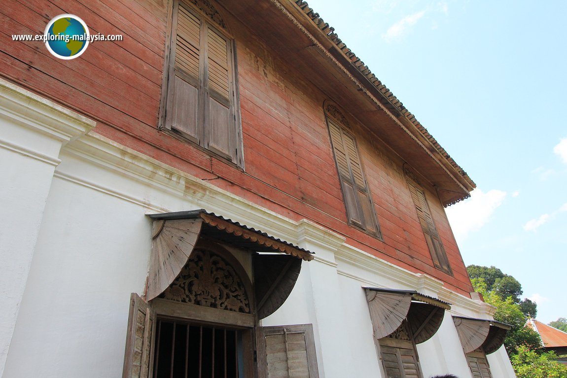 Rumah Besar Raja Bilah