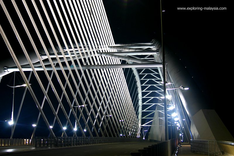 Seri Saujana Bridge, Putrajaya