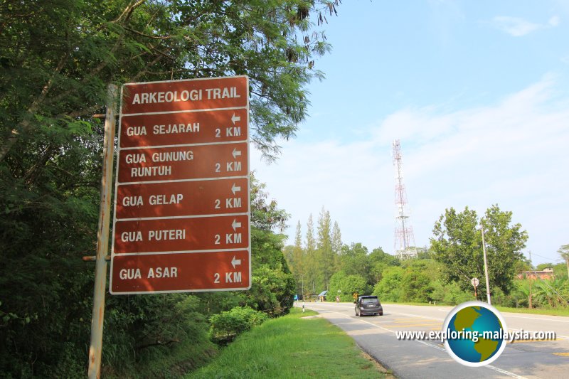 Signboard beside the Kuala Kangsar-Grik Highway