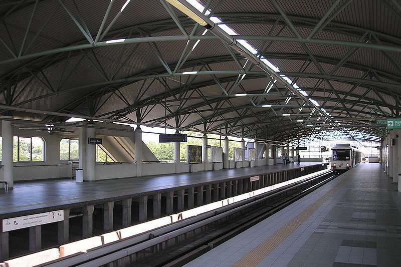 Sungai Besi LRT Station