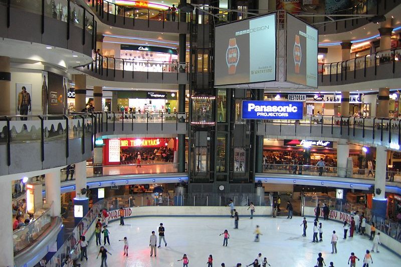 Sunway Pyramid Ice Skating Rink