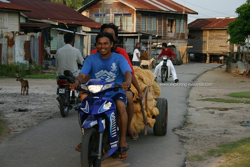 Tanjung Dawai villagers