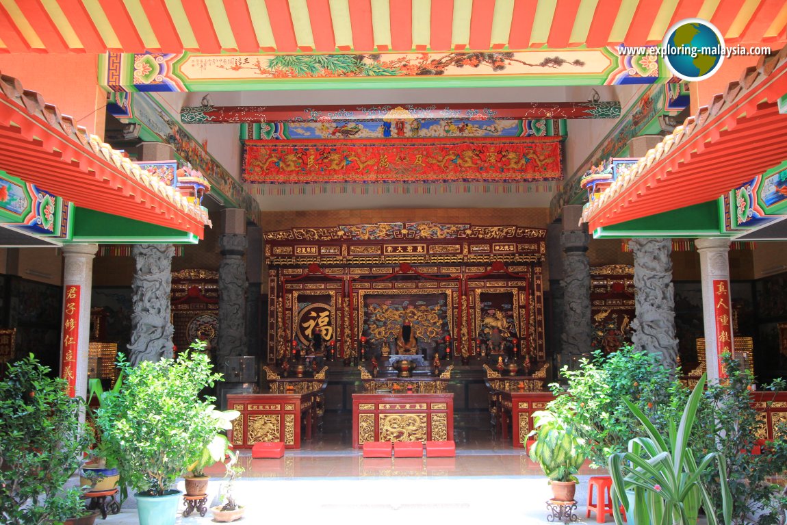 Tanjung Piandang Chinese Temple