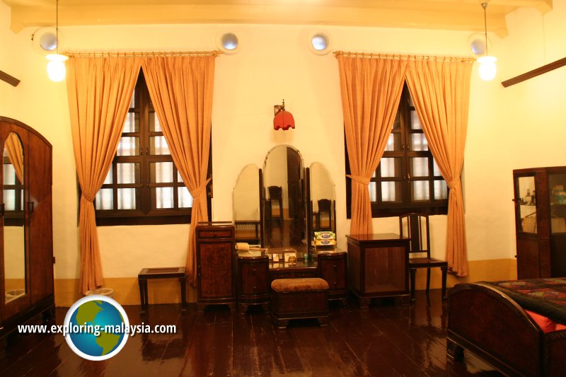 Dressing table, Tan Cheng Lock's ancestral house