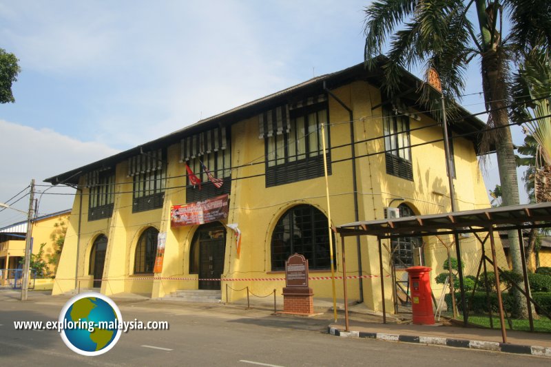 World War II Museum, formerly Bank Kerapu