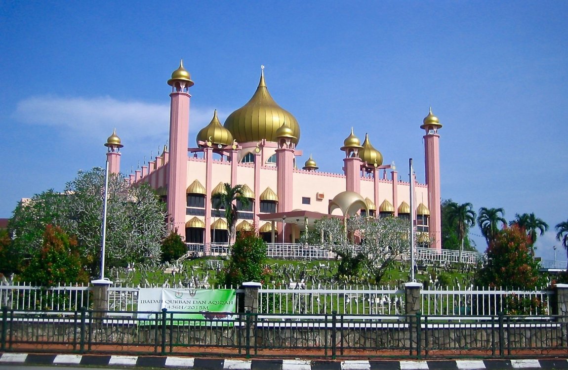 Masjid Bandaraya Kuching of Kuching