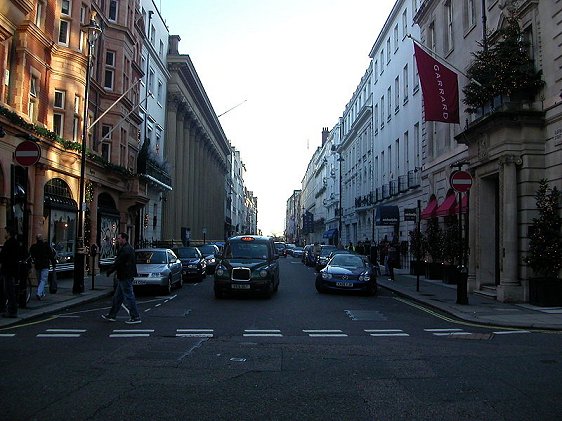 Albemarle Street, at Grafton Street junction