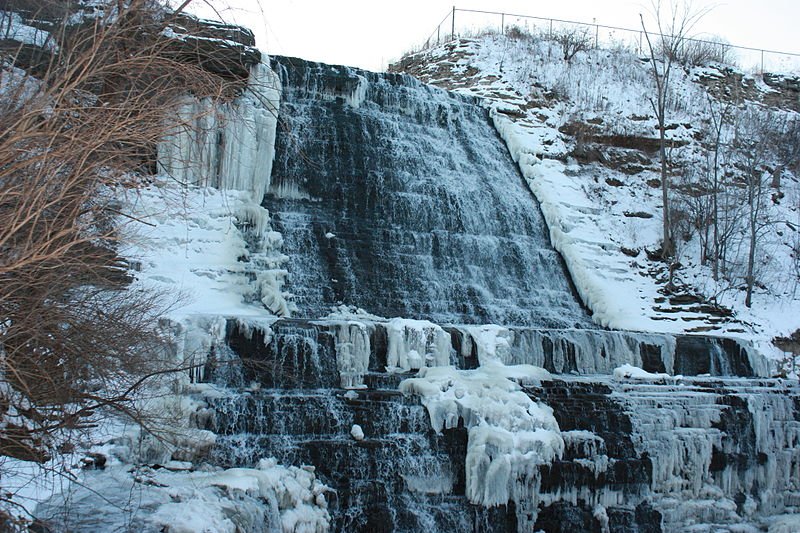 Albion Falls, Hamilton, in winter
