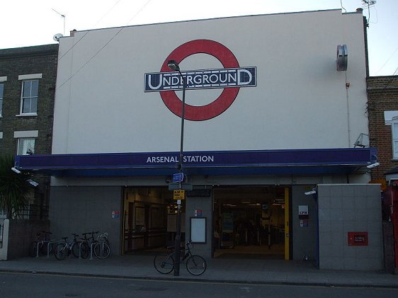 Arsenal Tube Station