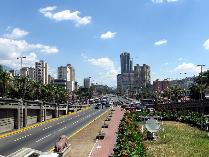 Avenida Bolívar, Caracas