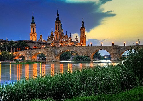 Basilica de Nuestra Señora del Pilar, Zaragoza, at sunset