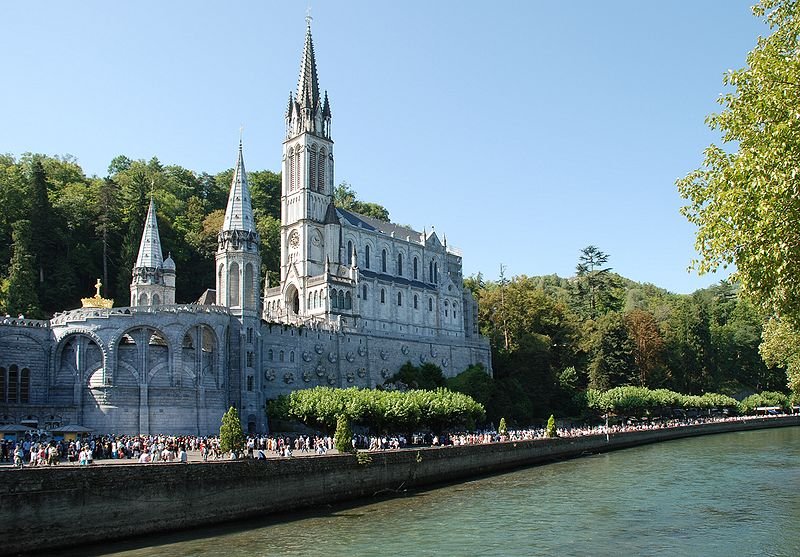 Basilica of the Immaculate Conception, Lourdes