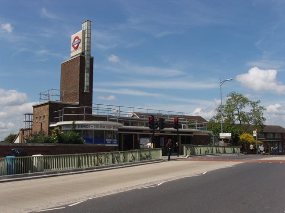 Boston Manor Tube Station