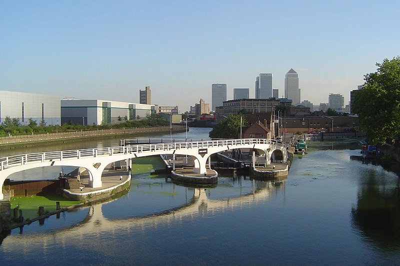 Bow Locks near Bromley