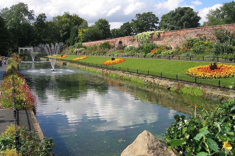 Canal Gardens, Leeds