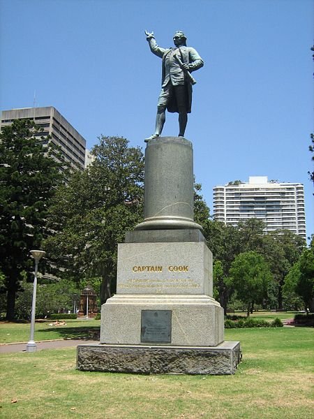 Captain Cook's Statue