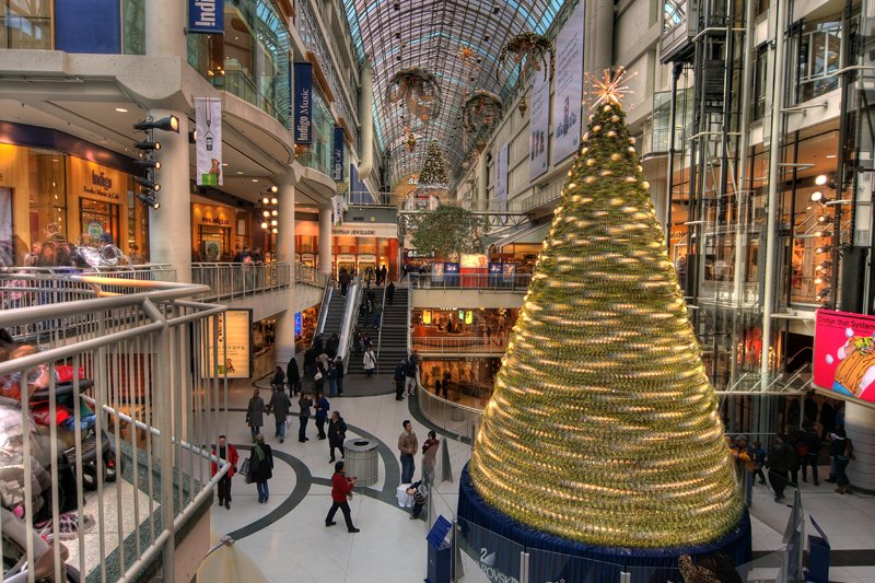Christmas tree at Toronto Eaton Centre