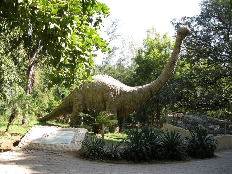 Dinosaur and Fossil Park, Gandhinagar