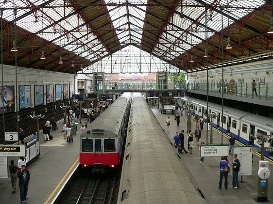 The District Line at the Earl's Court Tube Station