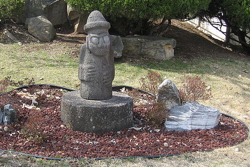 Dol-Harubang statue, Jeju
