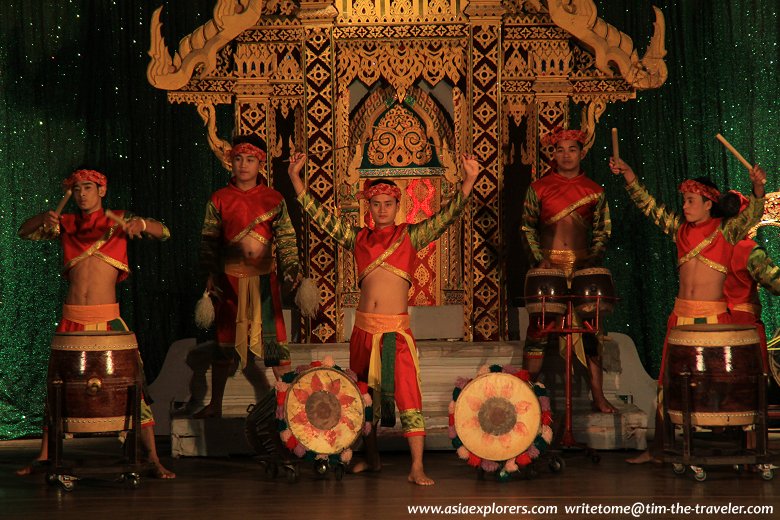 Drummers, Thai cultural performance, Nong Nooch