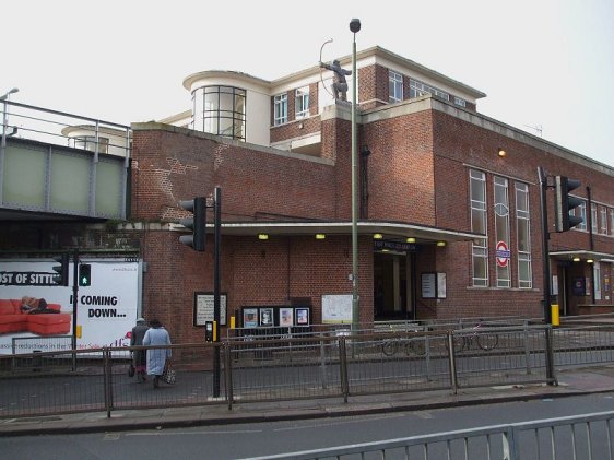 East Finchley Tube Station