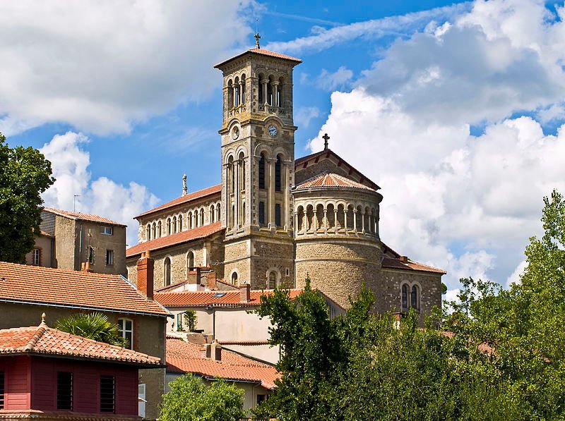 Eglise Notre-Dame á Clisson near Nantes