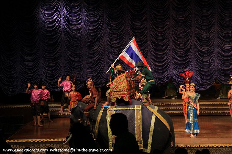 Elephant Thai Flag Bearer, Nong Nooch