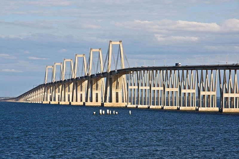 General Rafael Urdanete Bridge, Lake Maracaibo