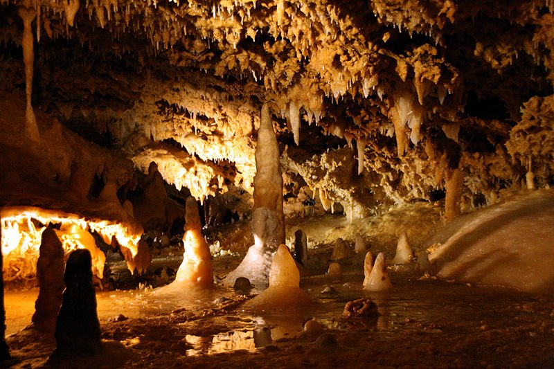 Grotte du Grand Roc, Vézère Valley, France