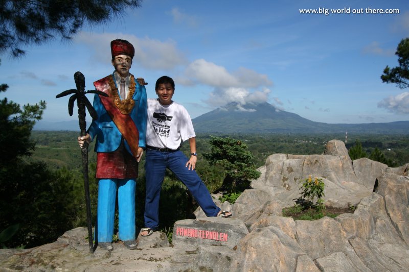 Gundaling Hill, Berastagi