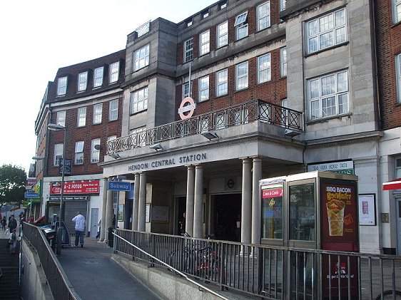 Hendon Central Tube Station