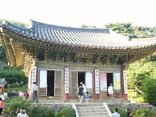 Jeondeungsa Temple, Incheon