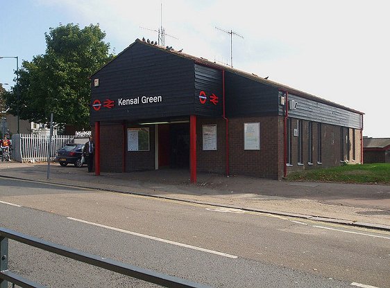 Kensal Green Station