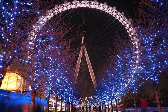 London Eye at night