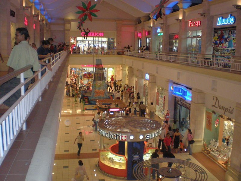 Metrocentro shopping mall in Managua