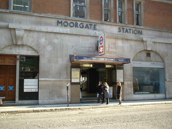 Moorgate Tube Station