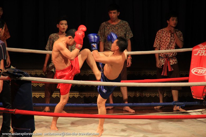 Muay Thai Boxing